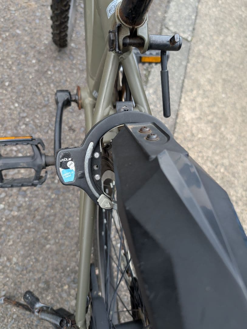 Jeep 自転車　22インチ　カーキ