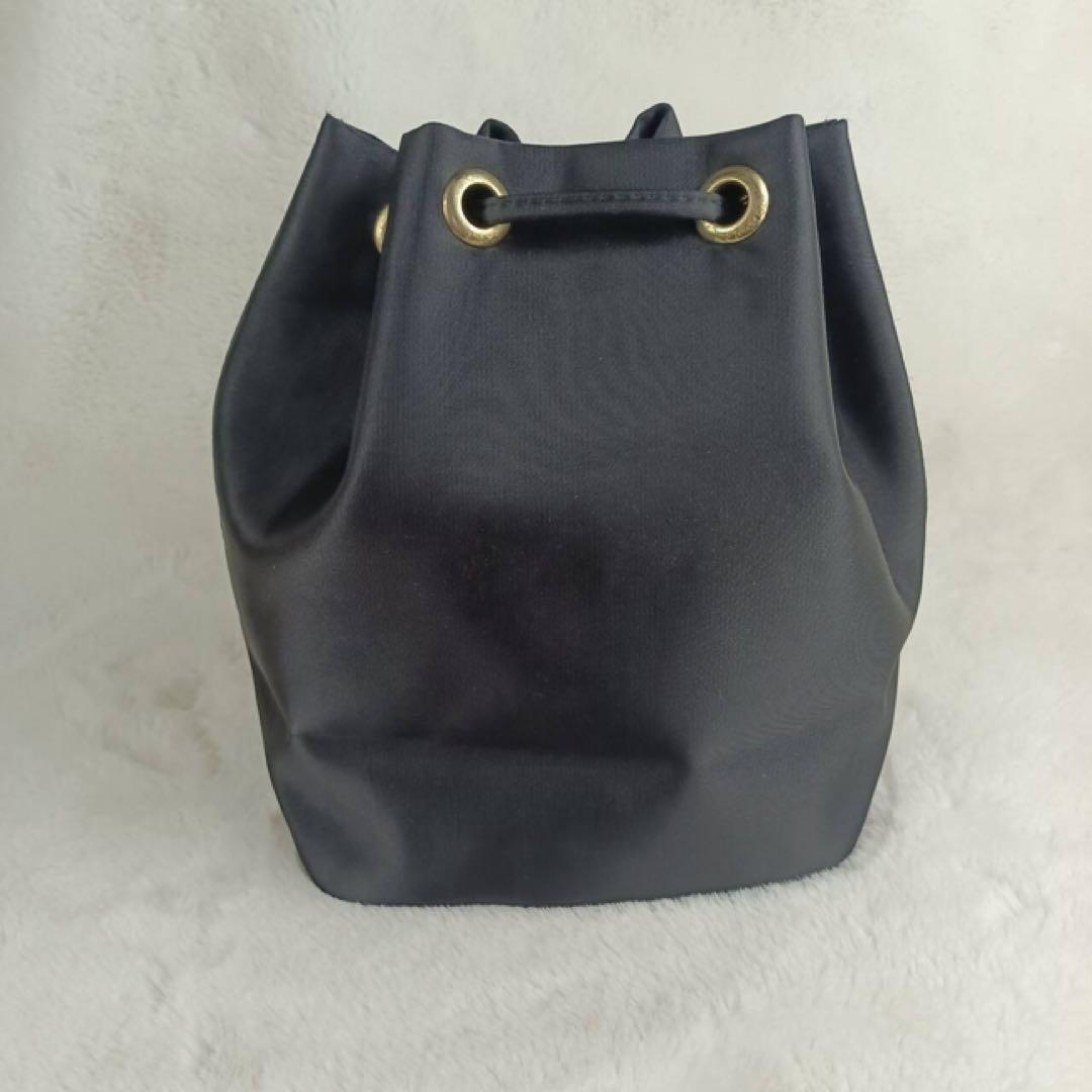PRADA ノベルティ 巾着型 ナイロン ポーチ ブラック