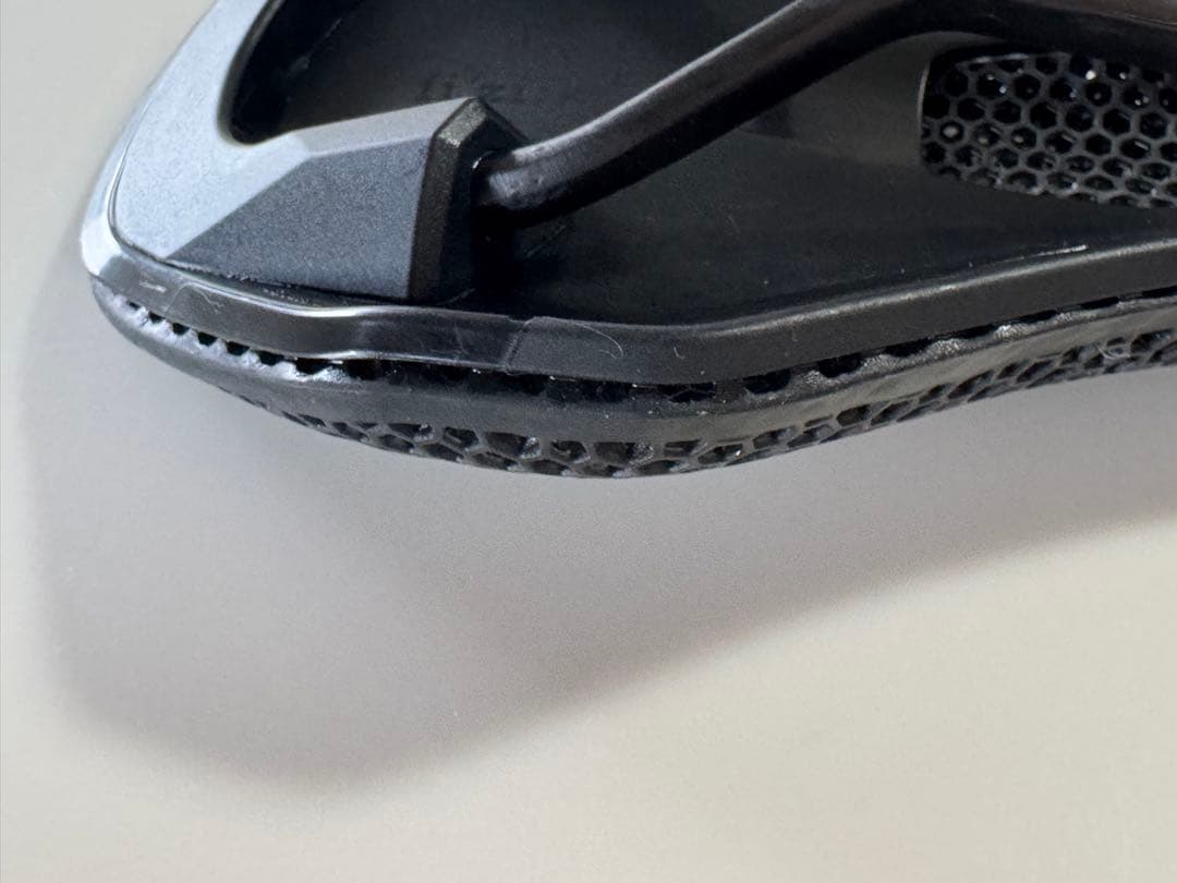 パーツ Fizik VENTO ARGO R1 ADAPTIVE 140mm