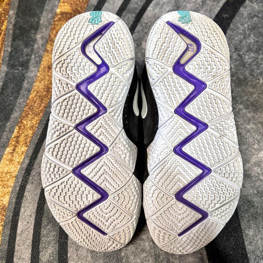 レア美品Nike Kyrie 4 EPナイキカイリー4バッシュ27.5cm