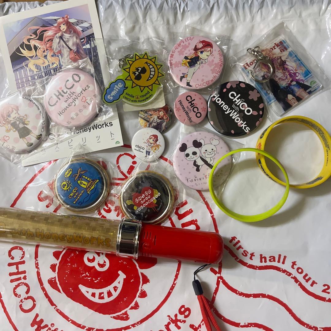 HoneyWorks 文房具セットとバッジコレクション