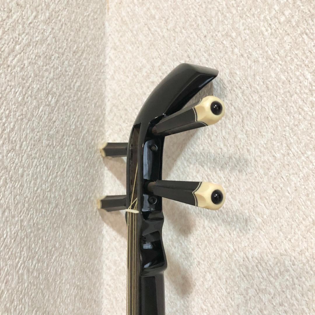 琉球 胡弓 四弦 本革 蛇皮　クーチョー 沖縄胡弓　擦弦楽器 蛇革 ケース付き