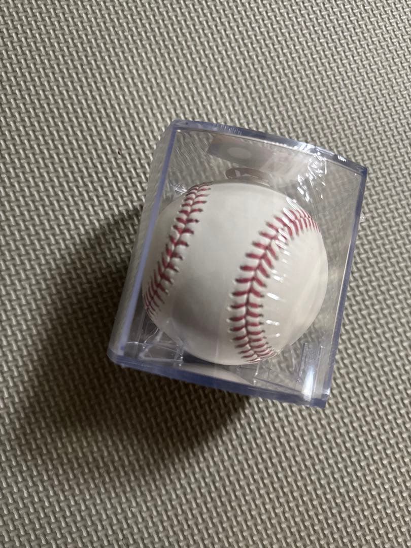 WBC ボール　2026公式試合球UV防止ケース入り