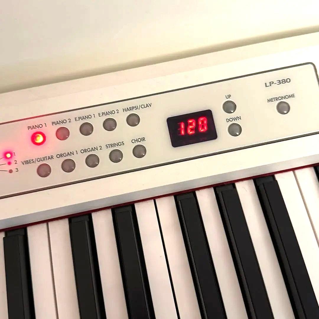 ‼️連休特価❤️都区内お届けあり　ピアノ LP-380 ホワイト 88鍵