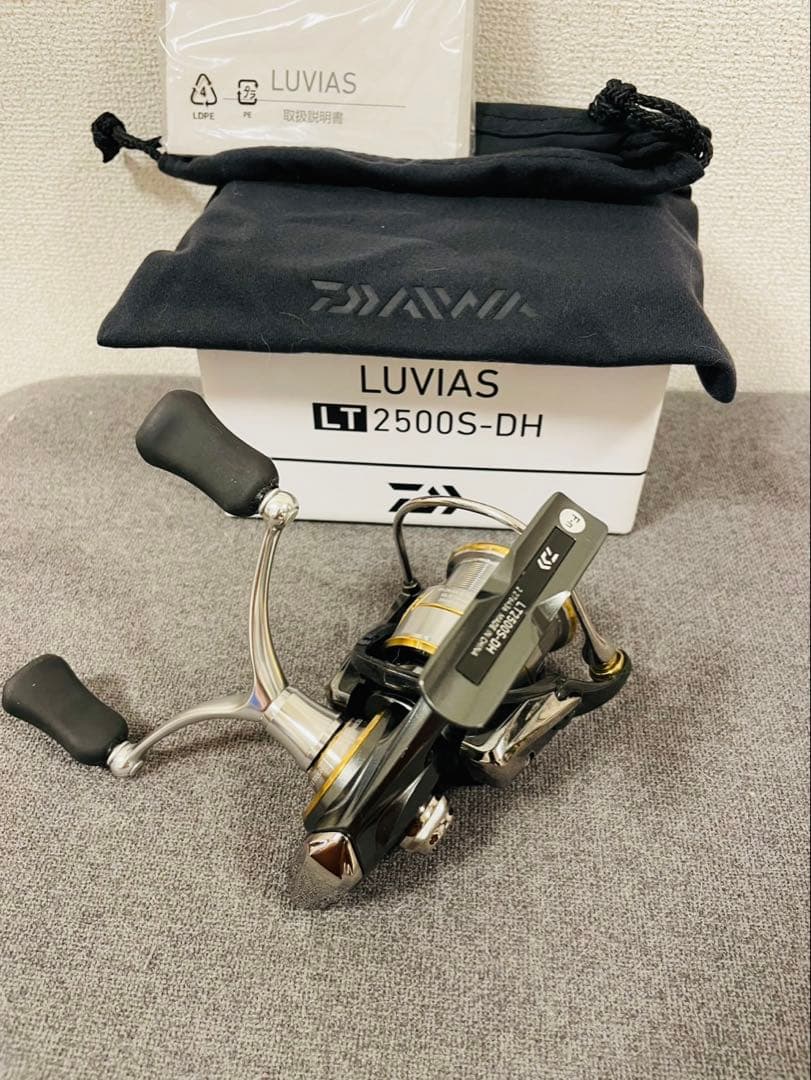 極美品 リール ダイワ 20 ルビアス LT2500Ｓ