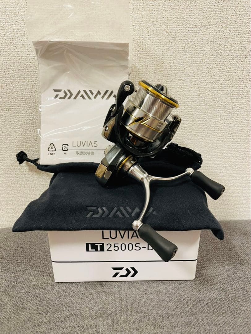 極美品 リール ダイワ 20 ルビアス LT2500Ｓ