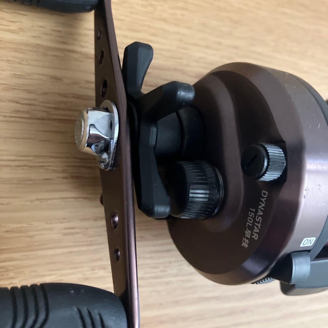 Daiwa DYMSTAR 150L ベイトリール