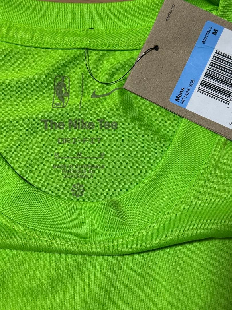 ナイキウルブズ NBA 25シーズン選手支給品プラクティスTシャツMサイズ緑色