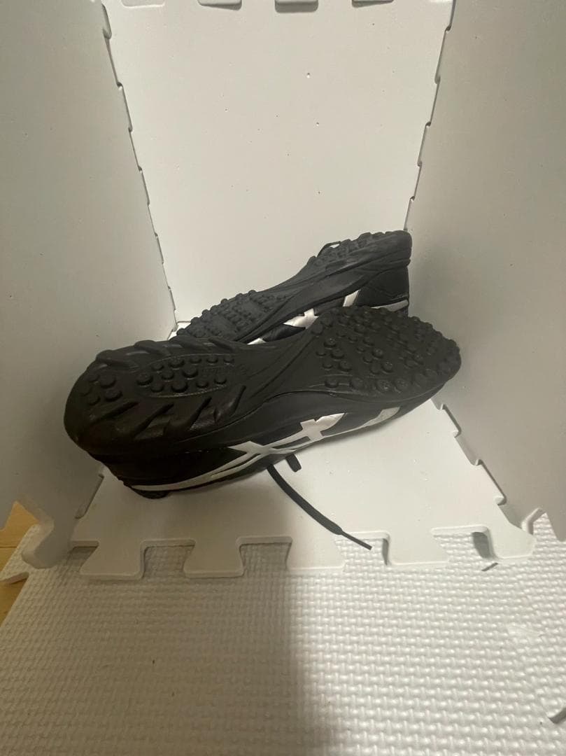 アシックス　DS LIGHT　28.0cm フットサルシューズ 人口芝