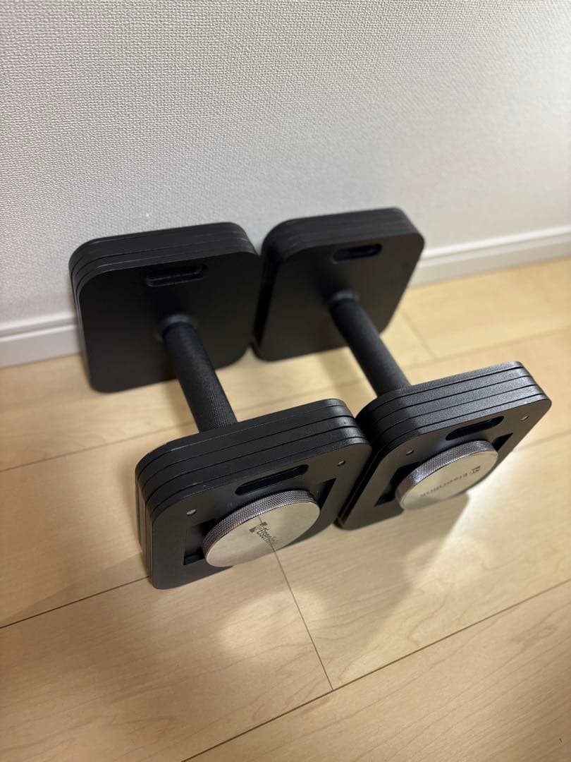 たっく【美品】EisenLink 可変式ダンベル 20kg×1