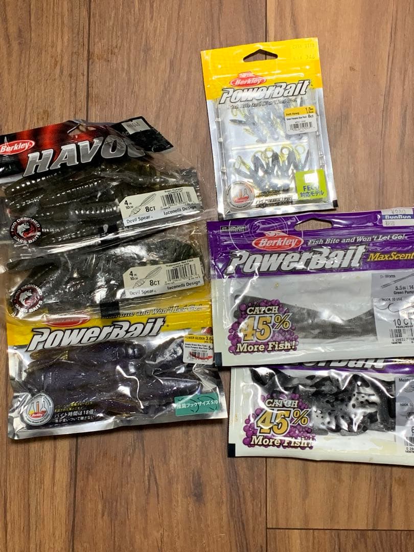 ワームまとめ売り　50パック　未開封ハンハントレーラー5パック入り　おまけ付き