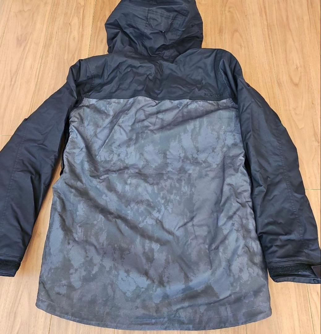 値下げ！美品！BURTON スノーボードジャケット Sサイズ