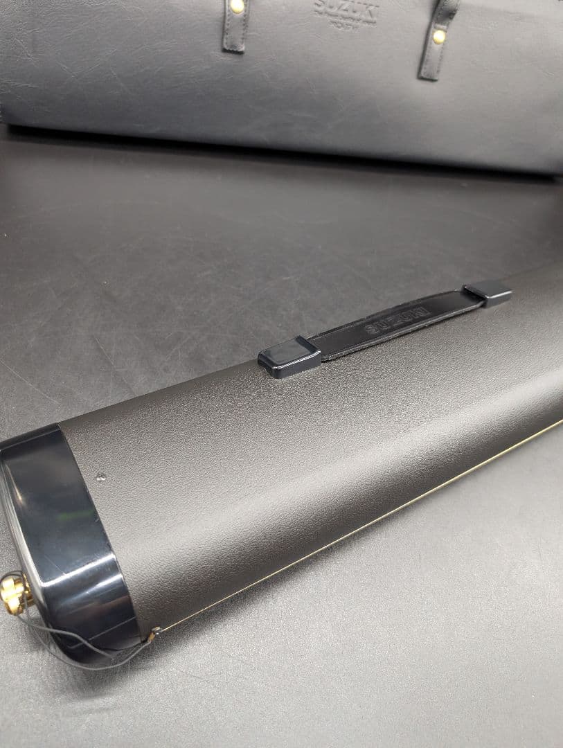 【美品】SUZUKI 鍵盤ハーモニカ PRO-37