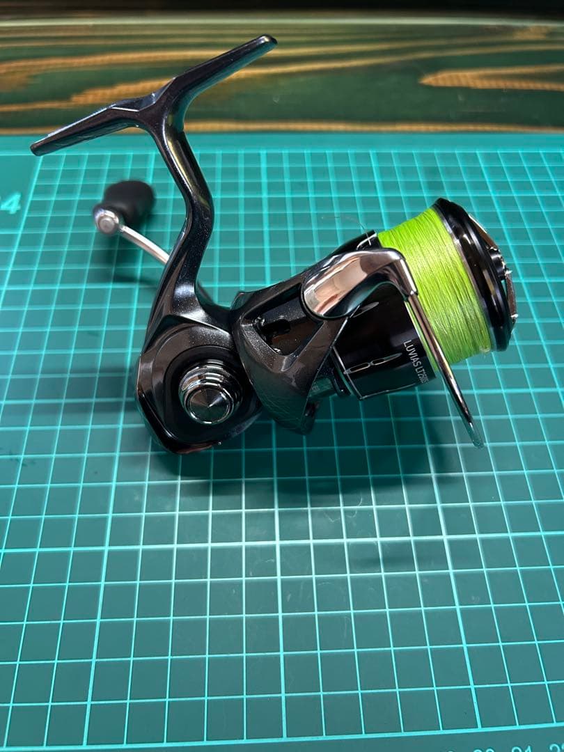 【極美品】24ルビアスLT2500S ダイワ
