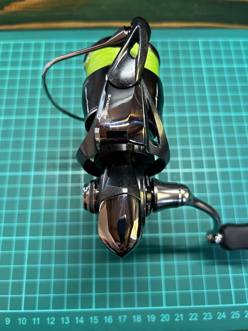【極美品】24ルビアスLT2500S ダイワ
