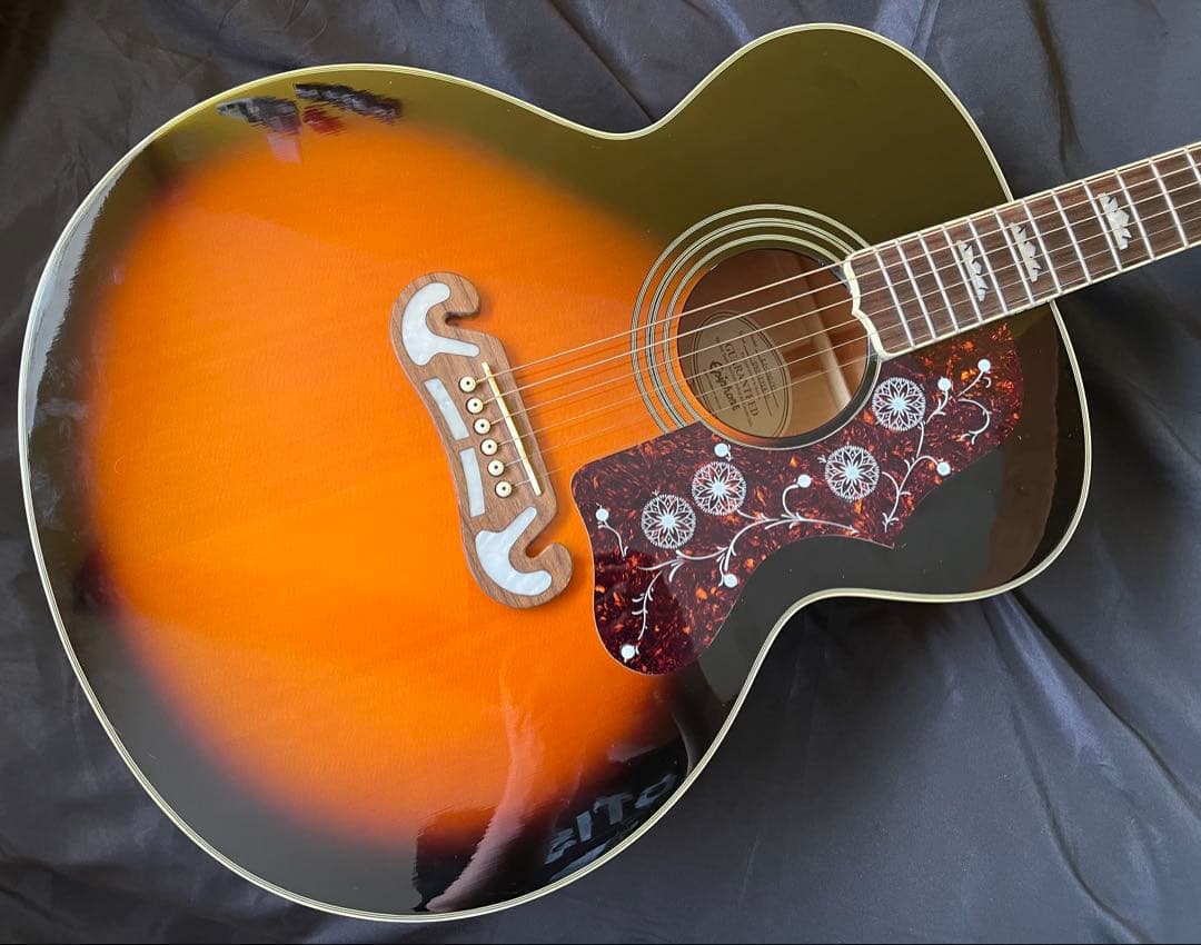 EPIPHONE EJ-200VS ケース付ほぼ未使用美品アコースティックギター