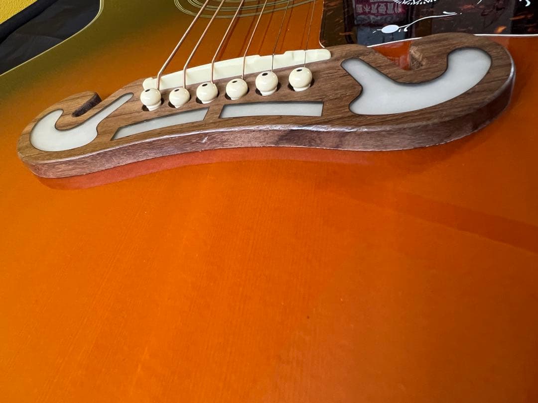 EPIPHONE EJ-200VS ケース付ほぼ未使用美品アコースティックギター