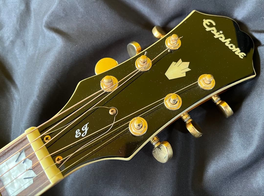 EPIPHONE EJ-200VS ケース付ほぼ未使用美品アコースティックギター
