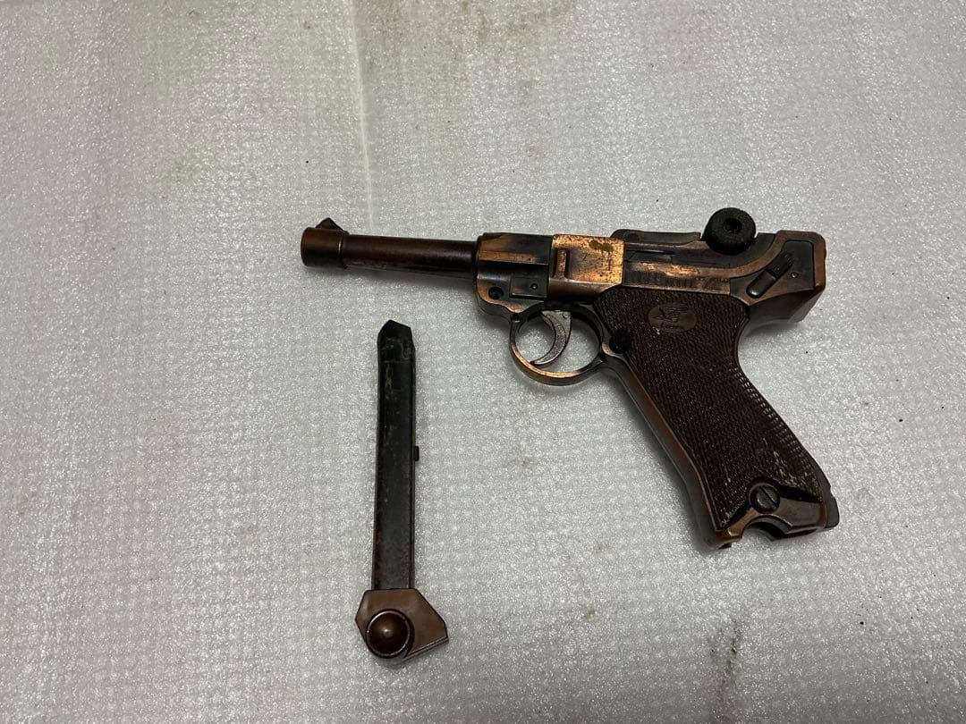 FALCON／LUGER・MODEL・72。【プラスチック製トイガン】。