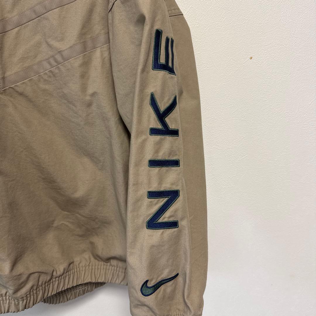 Nike ベージュ ジップアップジャケット