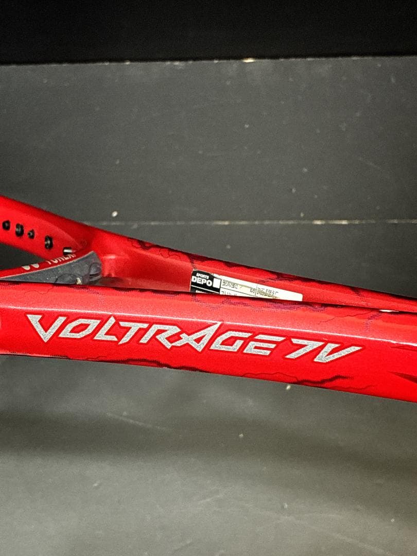 YONEX VOLTRAGE ７V 紅　ヨネックス　軟式テニスラケット