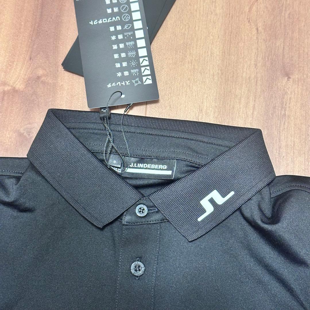 半袖ポロシャツ　ブラック　新品タグ付　サイズSですがM相当　メンズ　春夏　ゴルフ
