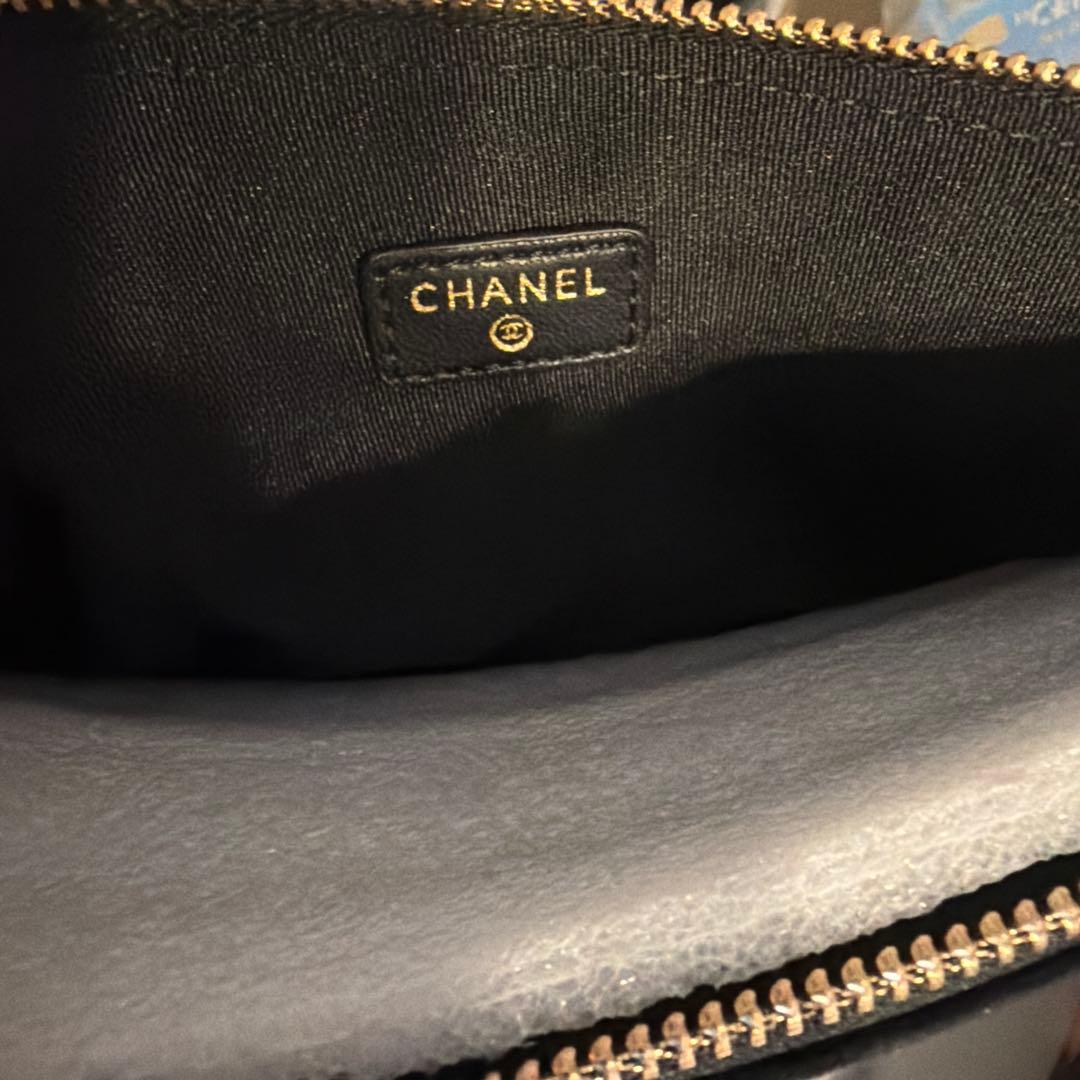 ［新品］CHANELシャネル ベルベット調 メイクアップポーチノベルティ