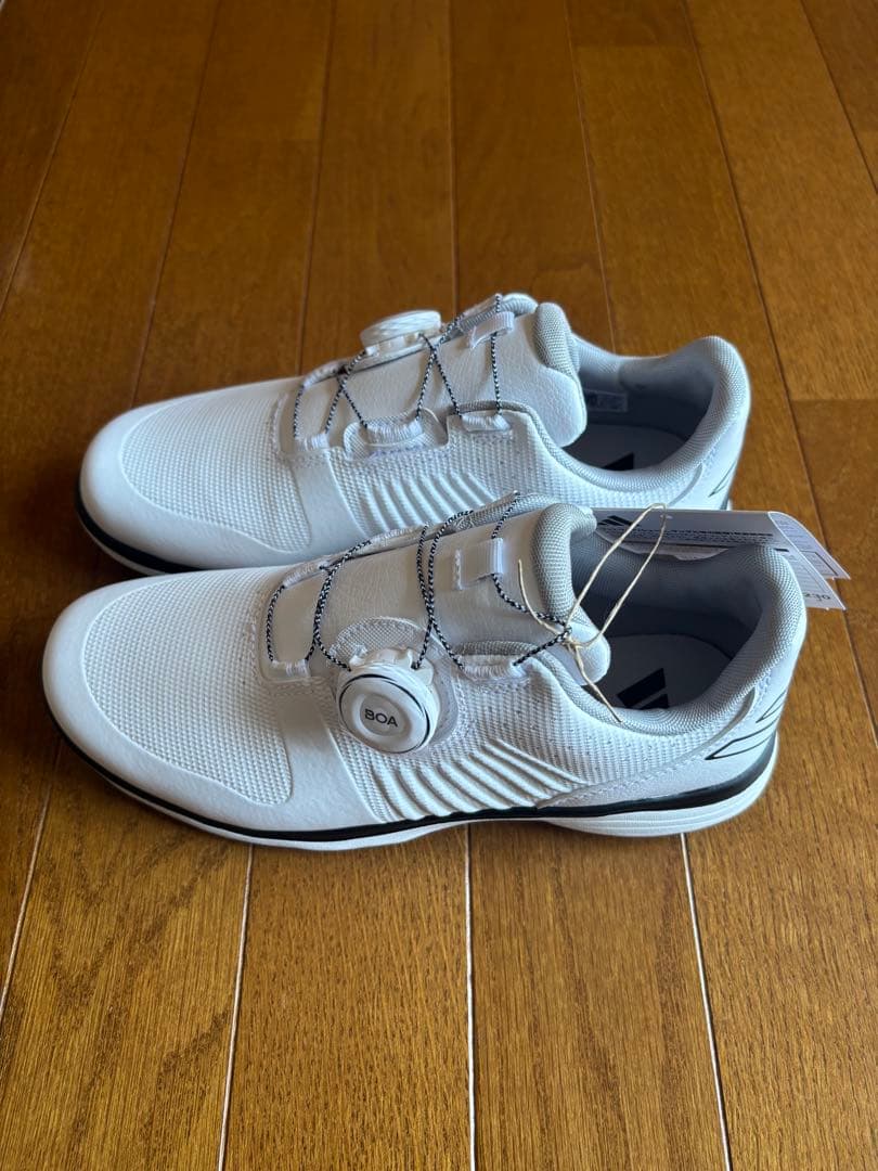 新品未使用　adidas レディースゴルフシューズ