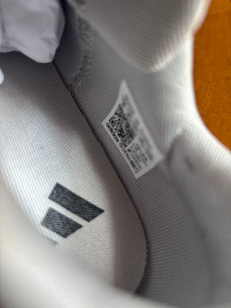 新品未使用　adidas レディースゴルフシューズ