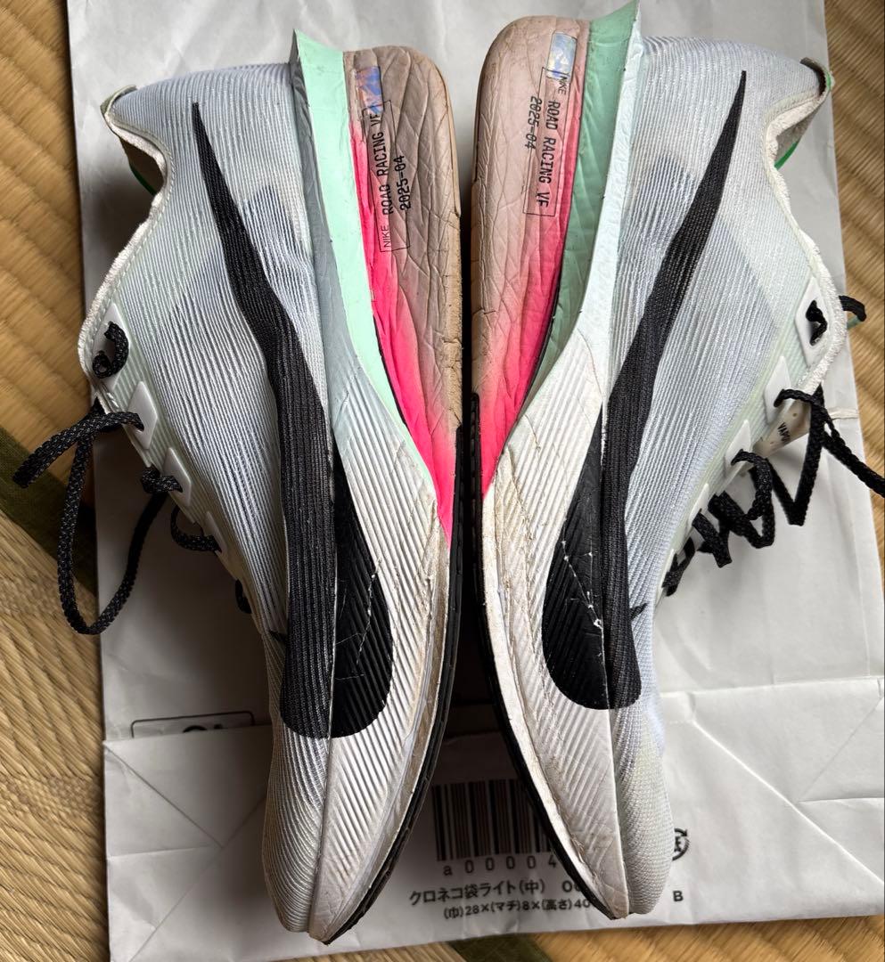 NikeZOOMX VAPORFLY NEXT%4ホワイト/グリーン
