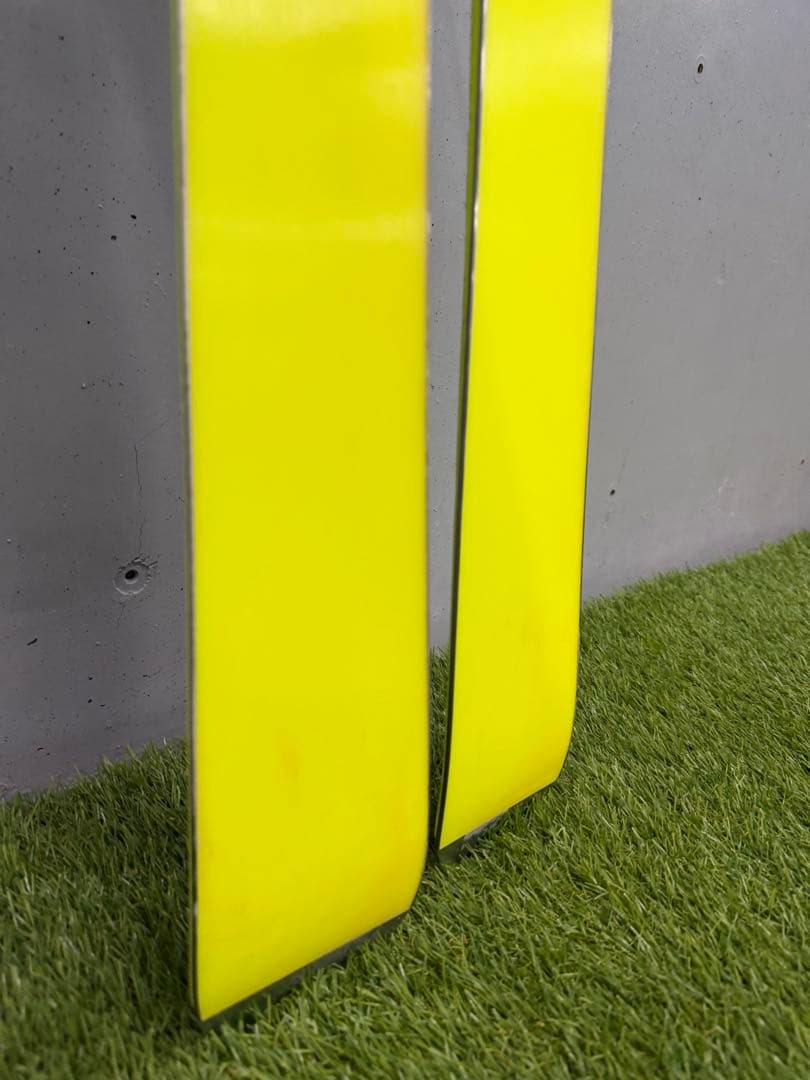 ベクターグライド　コルドバスーパーライト 180cm kingpin シール付き