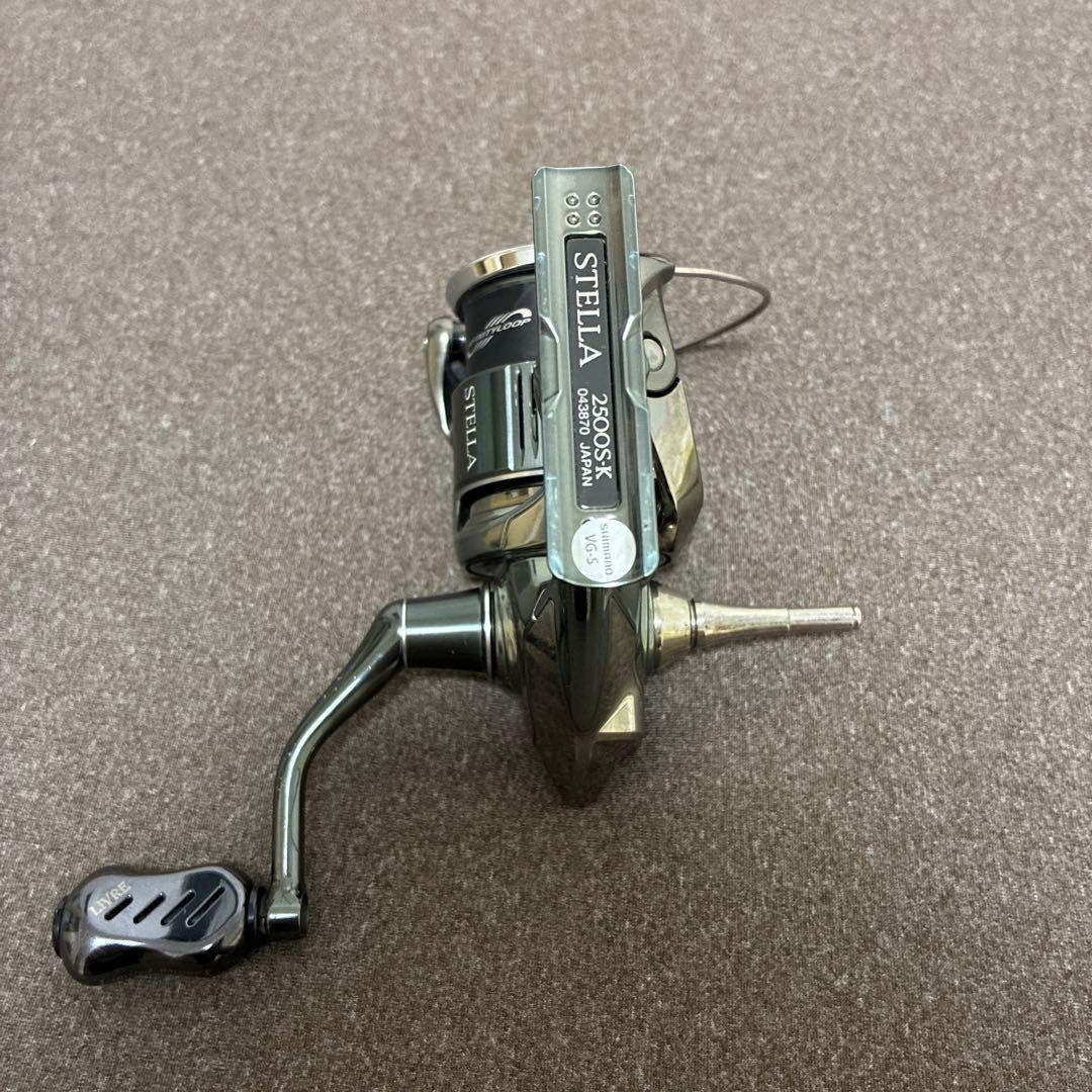 シマノ SHIMANO 22ステラ 2500S カスタム（純正パーツ付き）