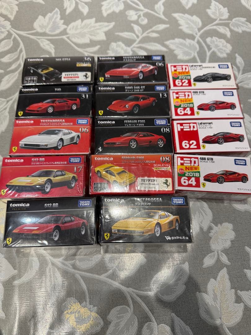 トミカ フェラーリ ミニカー コレクション