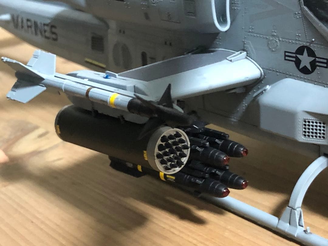 米海兵隊　AH-1Z プラモデル