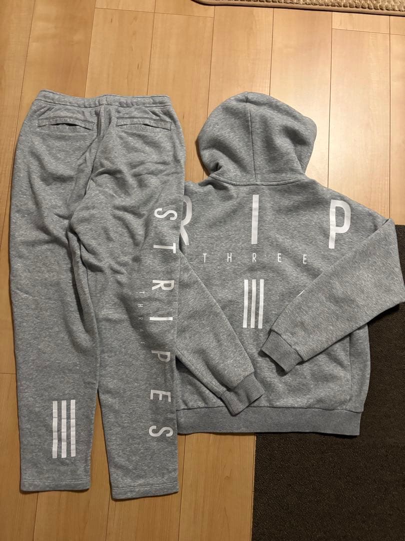 adidas グレー ジャージ上下セット