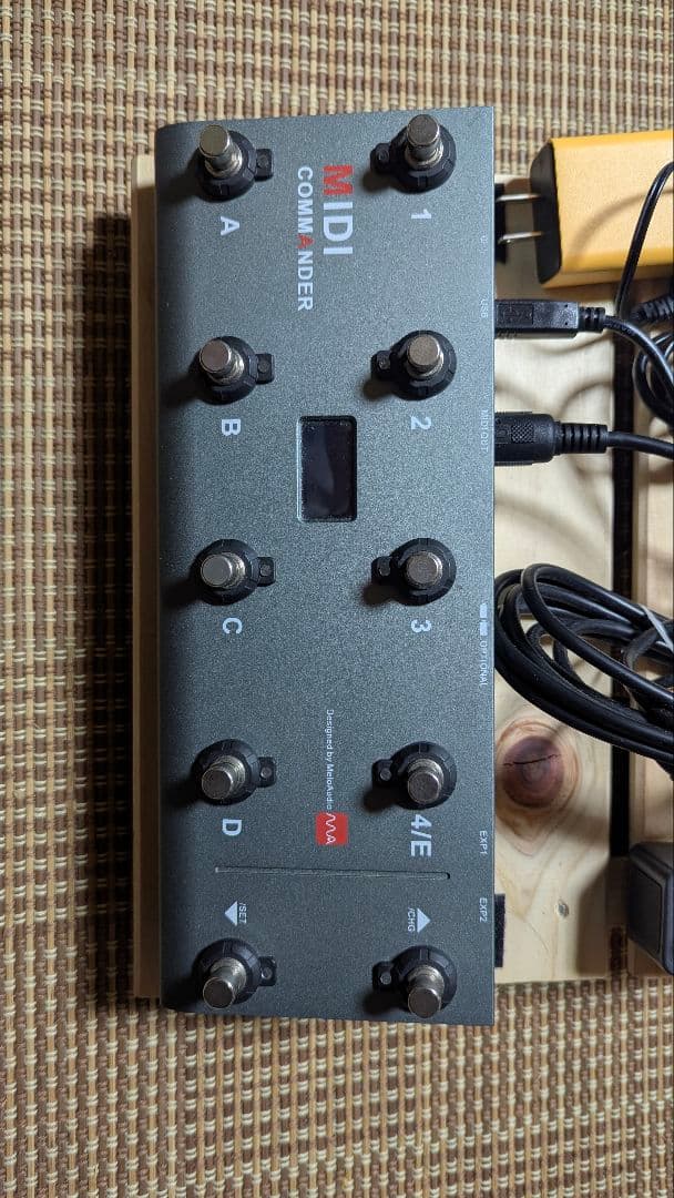 ギター VALETON GP-5 + MELO AUDIO MIDI COMMANDER