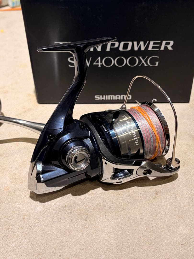 SHIMANO 21TWIN POWER SW4000XG スピニングリール