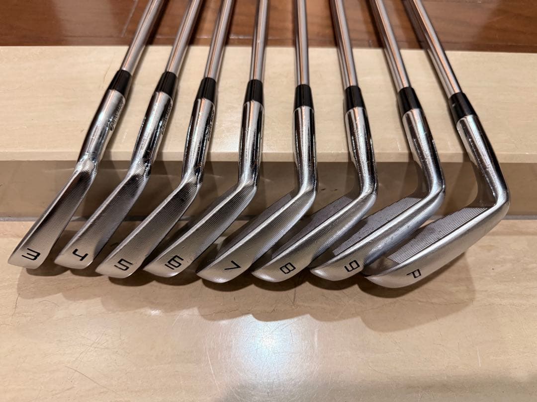 TaylorMade タイガーウッズ レプリカモデル P・7TW アイアンセット