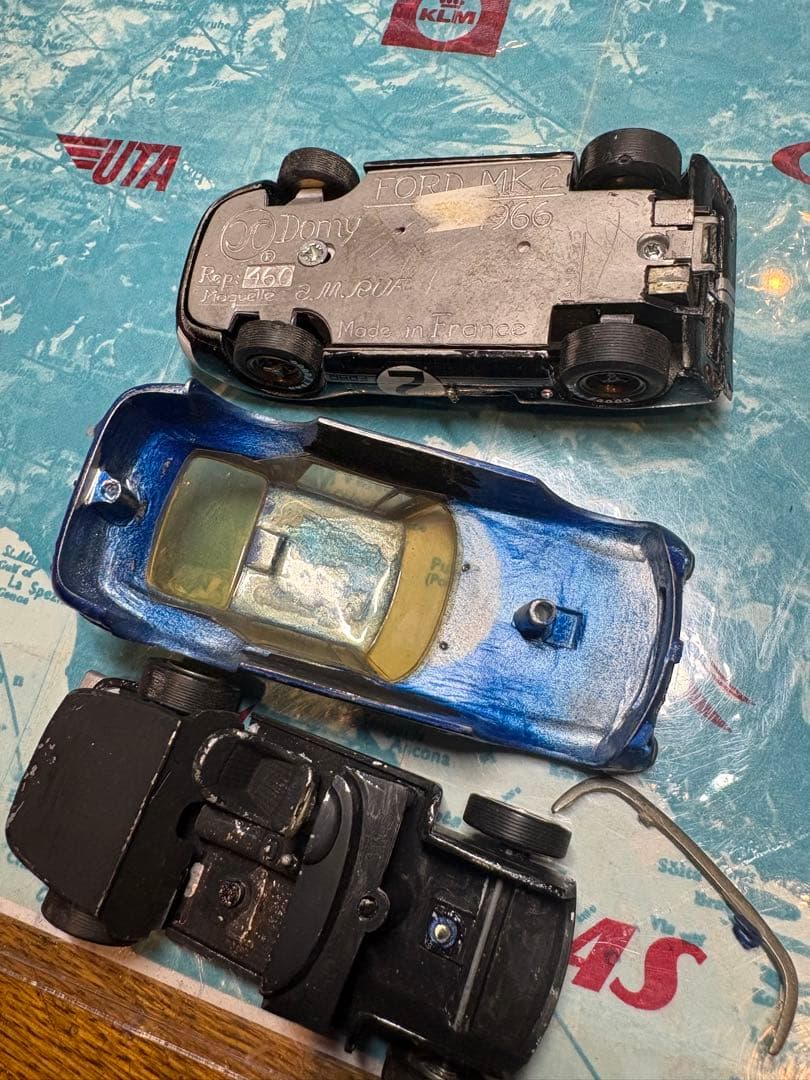 フランス製　ホワイトメタル1/43モデルキット　フォードとフェラーリ　完成品