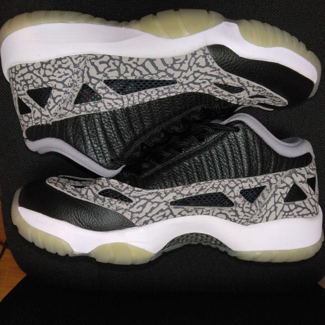 最終値下げ 美品 AIR JORDAN 11 RETRO LOW IE 26.5