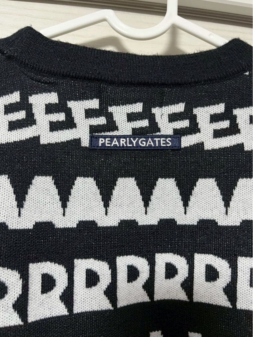 値下げしました！！ PEARLY GATES 文字柄セーター サイズ1