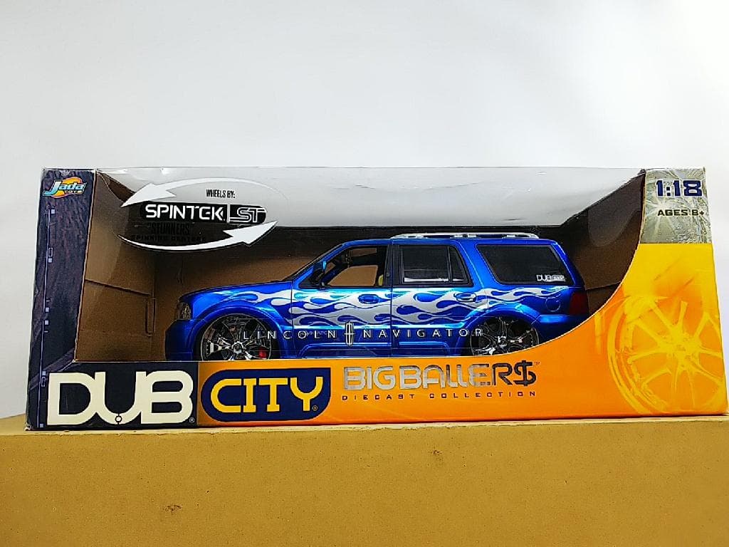 ジャダトイズ 1/18 リンカーン ナビゲーター ブルー ダイキャストモデルカー