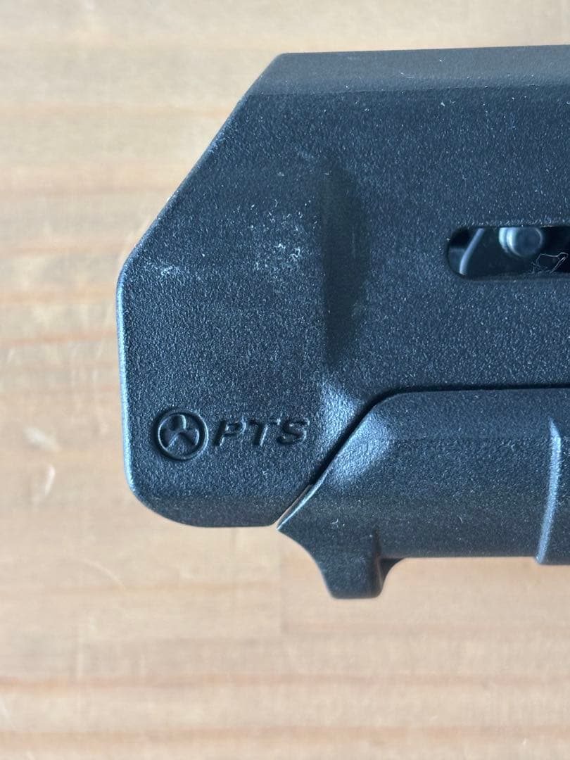 マグプルptsハンドガードMOE Carbine Handguard