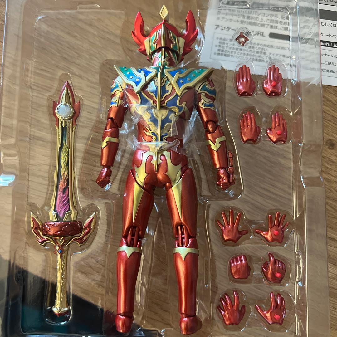 S.H.Figuartsウルトラマンタイガ トライストリウムレインボー
