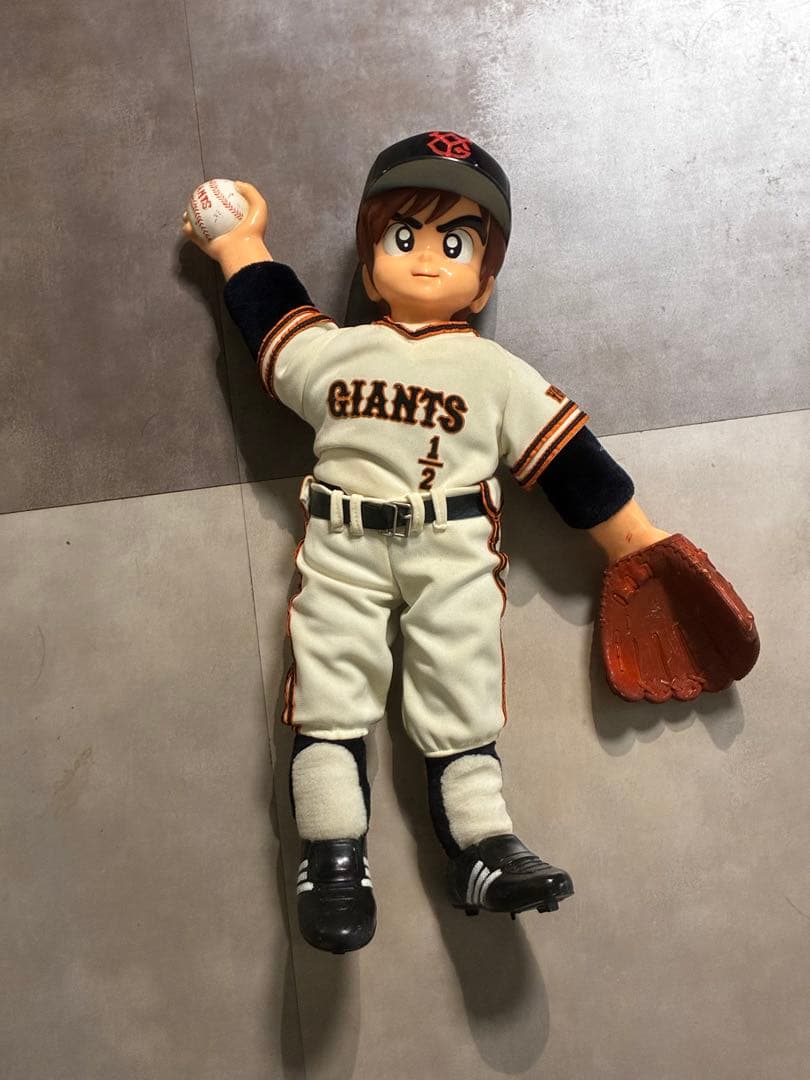 ミラクルジャイアンツ童夢くん　人形　巨人　フィギュア