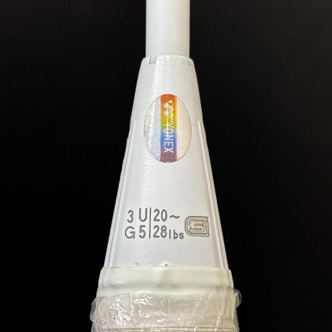YONEX　DUORA　Z　STRIKE　バトミントンラケット　ガット無し