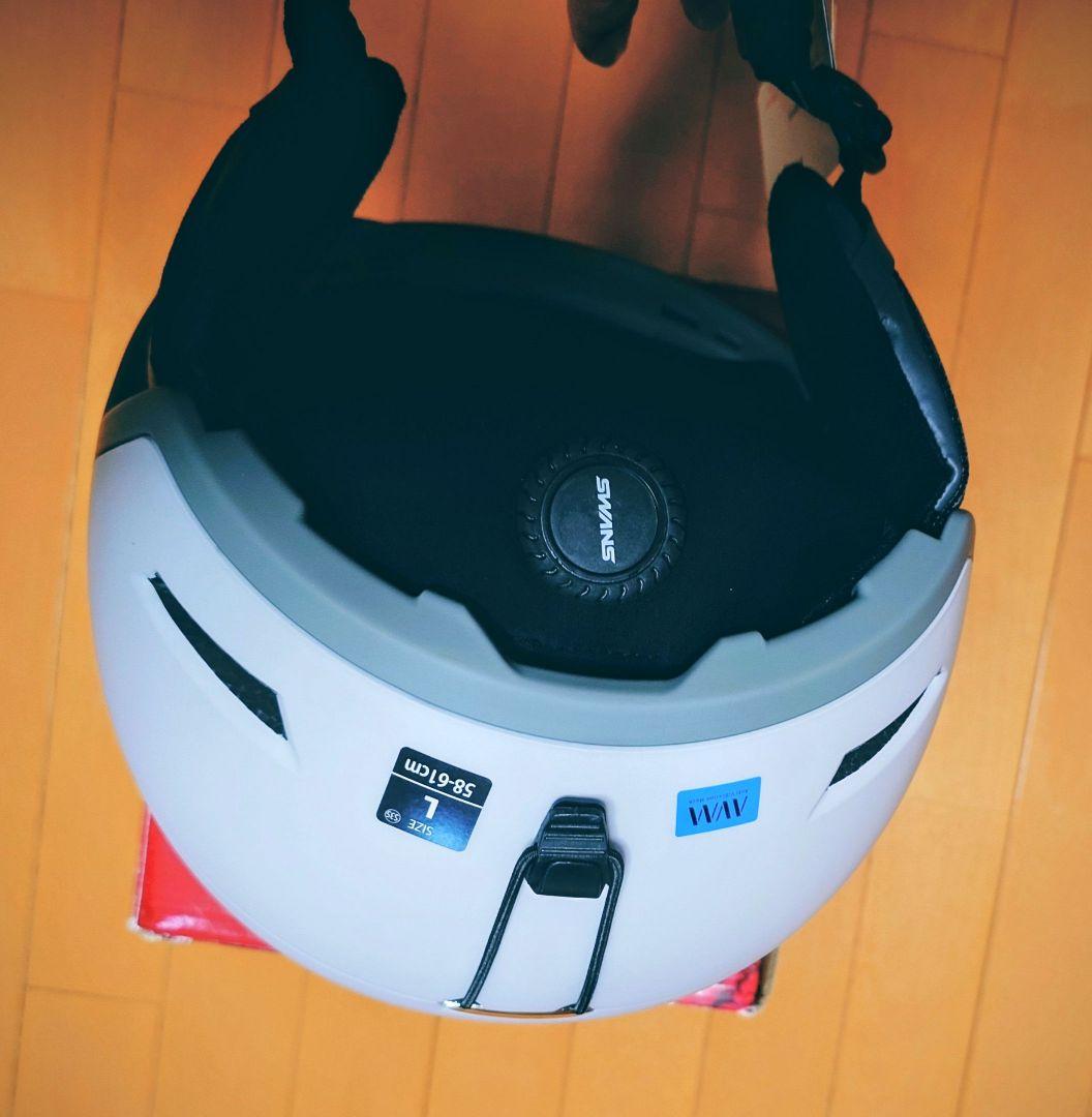 【新品・箱付】SWANS スキー ヘルメット HSF-241 オフホワイト L