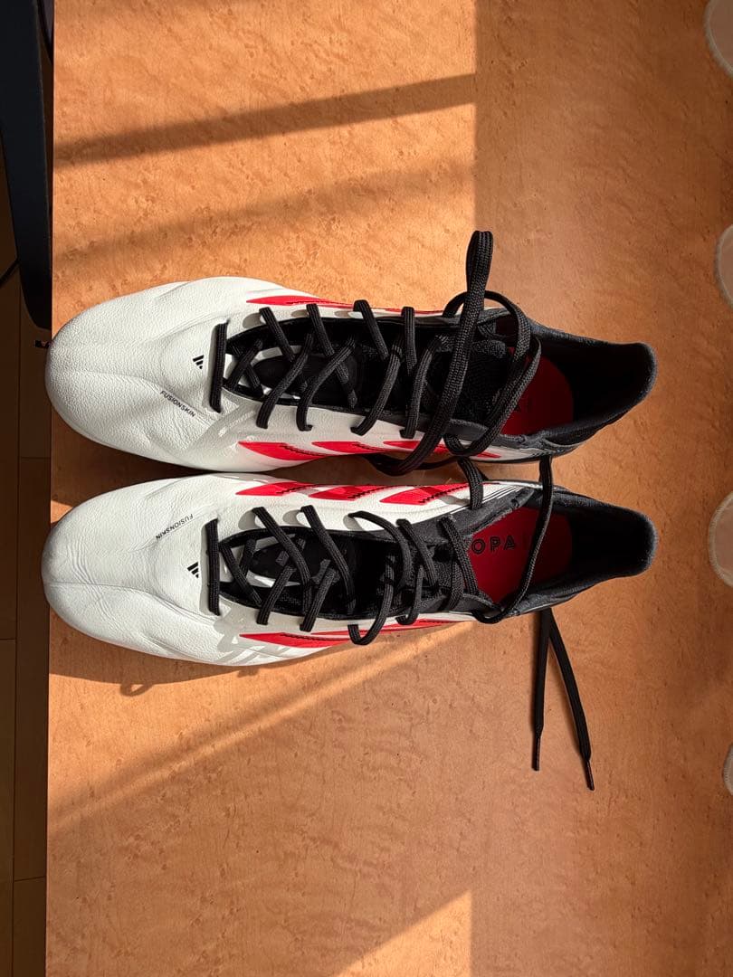 adidas Copa サッカーシューズ ホワイト/レッド