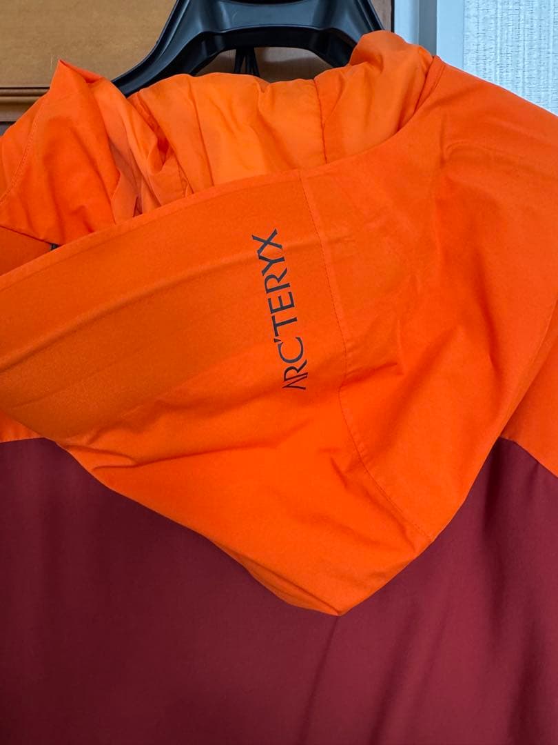 ARC'TERYX PROTON HYBRID FOODY メンズL