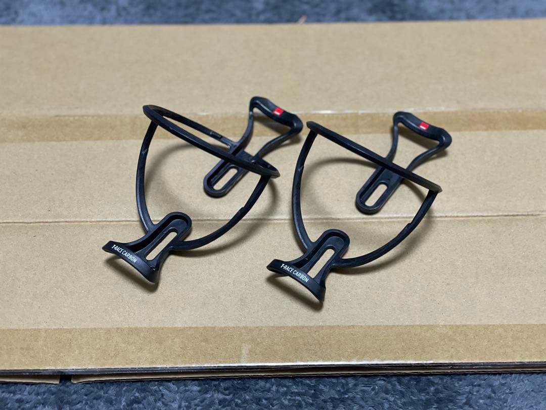 【美品】軽量 ボトルケージ ELITE T-RACE カーボン 15g セット